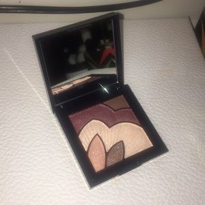 ESTEE LAUDER CAPRI LIMITED EYE SHADOW PALETTE